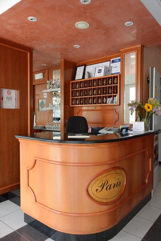 Hotel Paris Λινιάνο Σαμπιαντόρο Εξωτερικό φωτογραφία