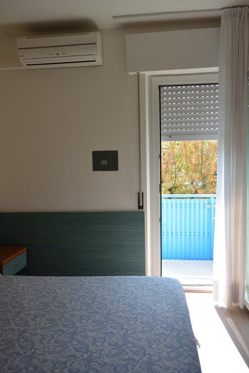 Hotel Paris Λινιάνο Σαμπιαντόρο Εξωτερικό φωτογραφία